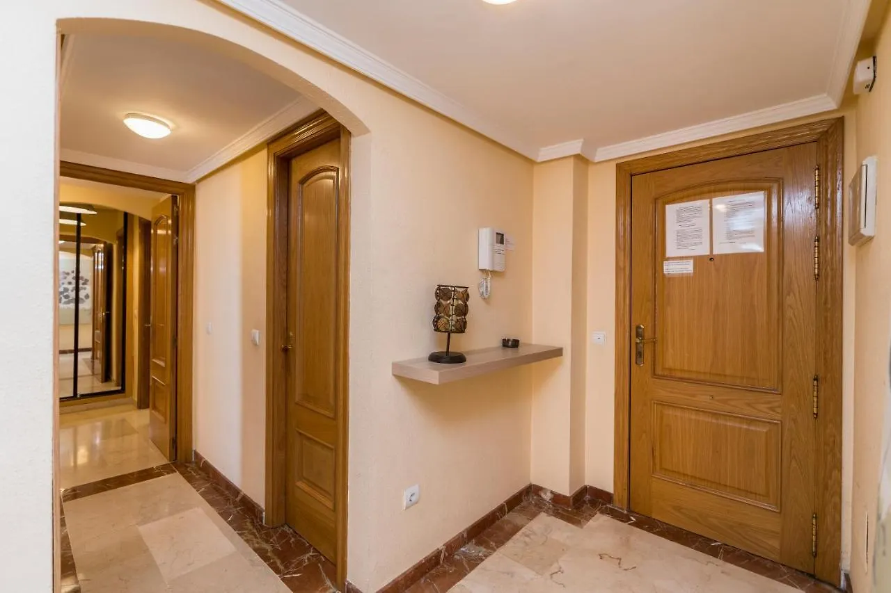 Apartamento Torreon Del Mar 100M De La Playa Garage Benalmadena 0*,  Spain